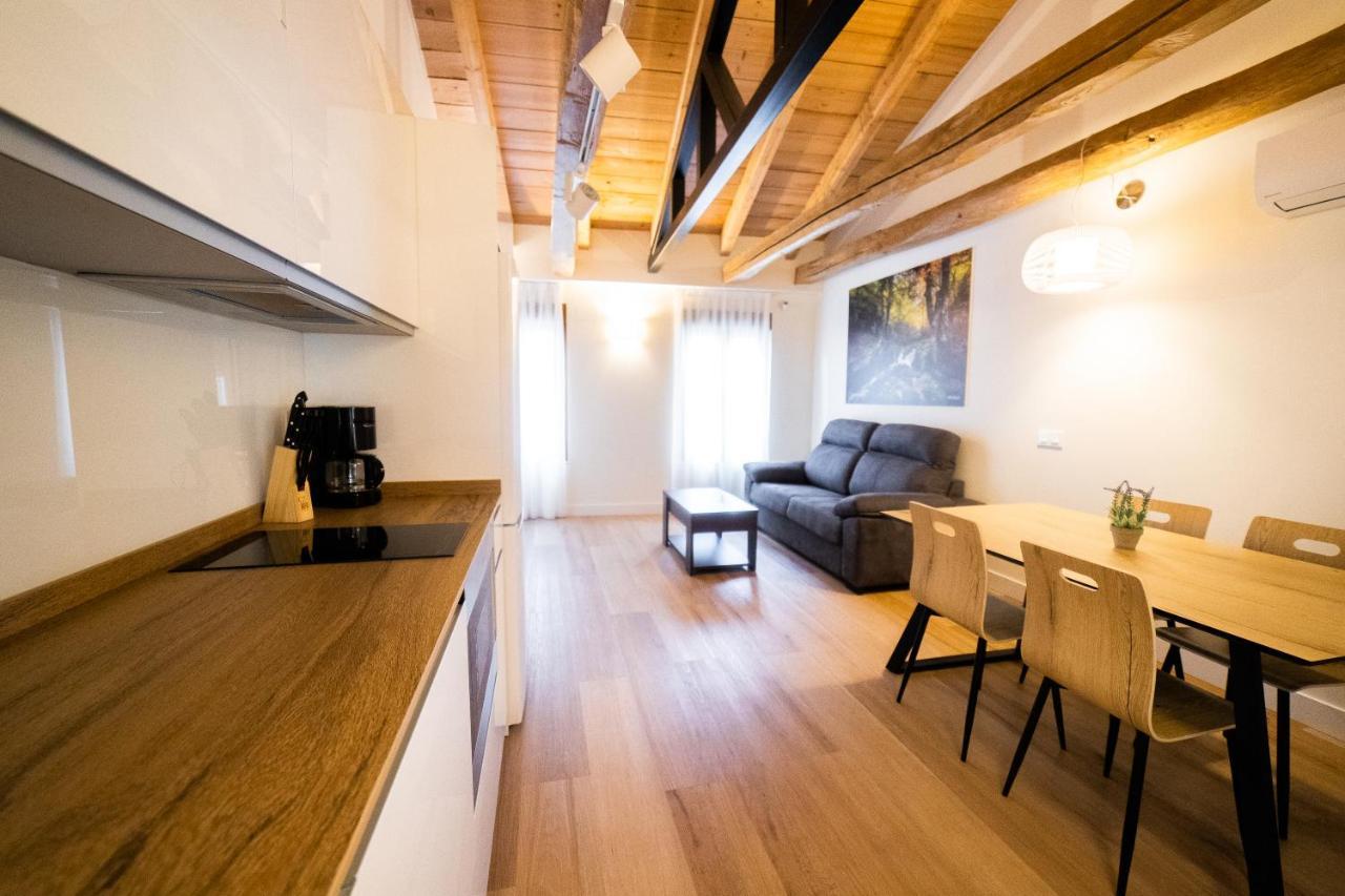 Apartamentos Mk77 Leon- Cantareros Exterior foto